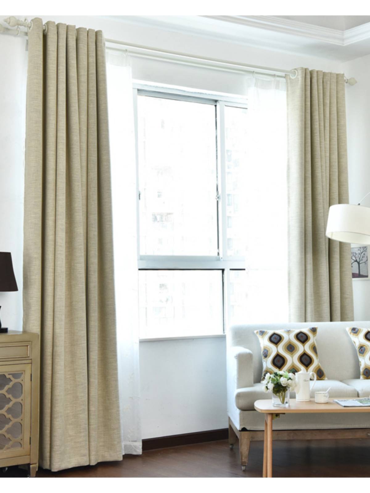 Simple insulation of shading curtains