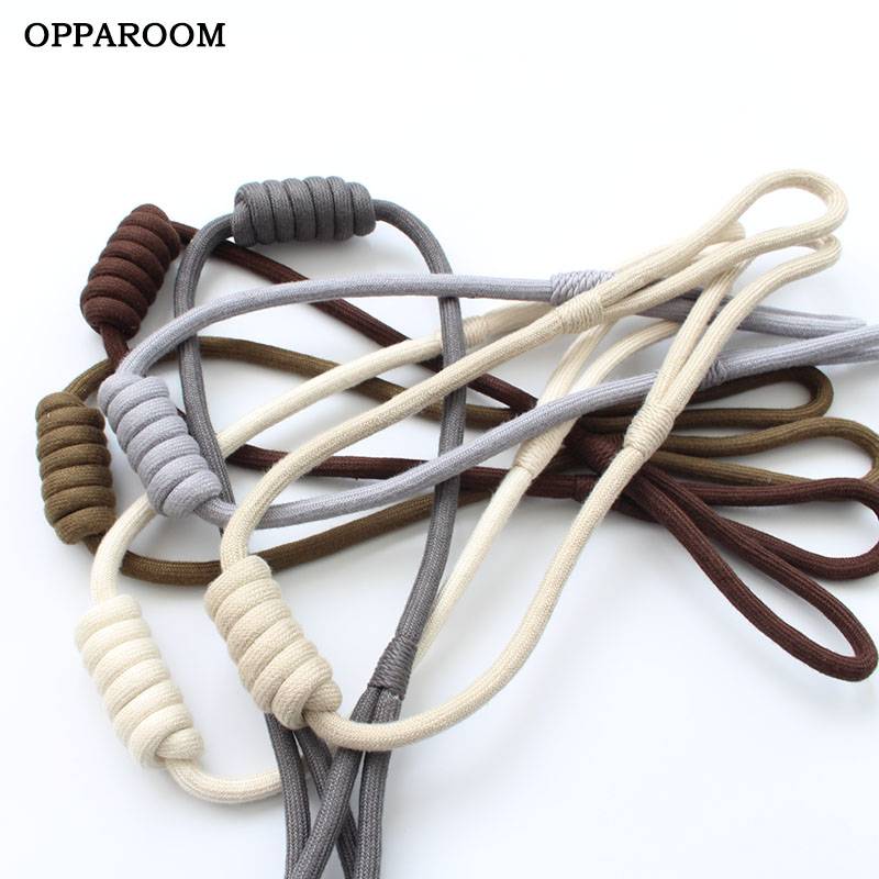 Exit the French modern light luxury currents curtain strap, hanging ball, Suizi exhibition hall model designer bundle buckle