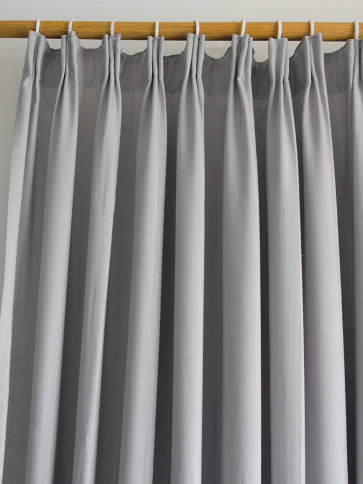 Half -shading polymer simple solid color curtain