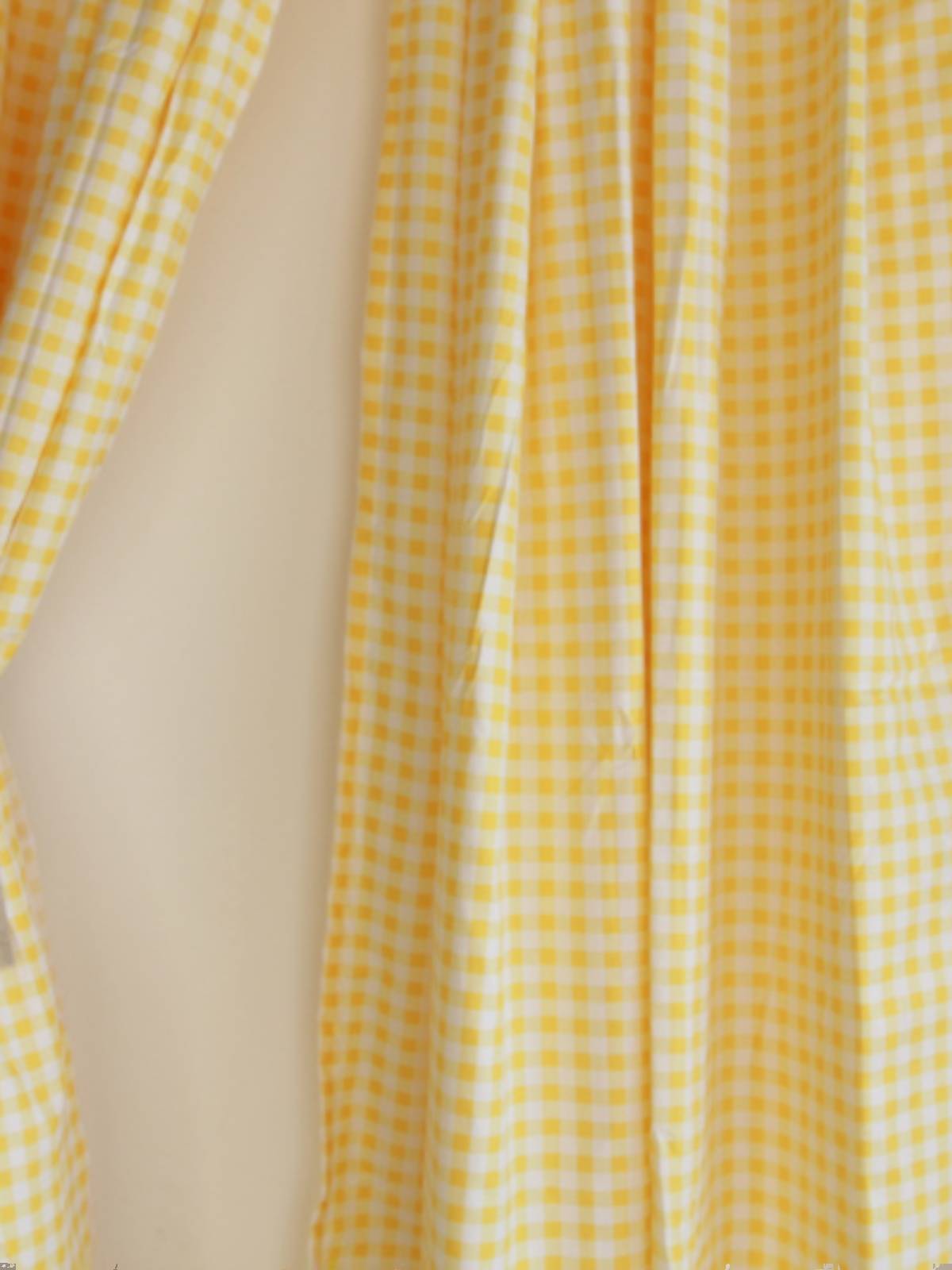 The finished curtain of the finished curtain first launch the hook version of the yellow grid