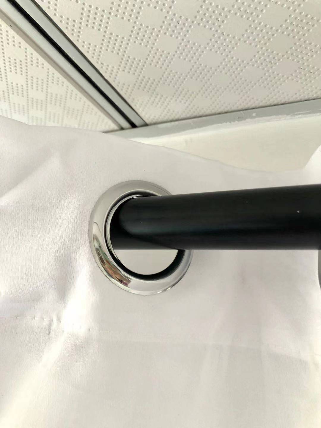 Newly -cut light -transmitted curtain tail single white yarn