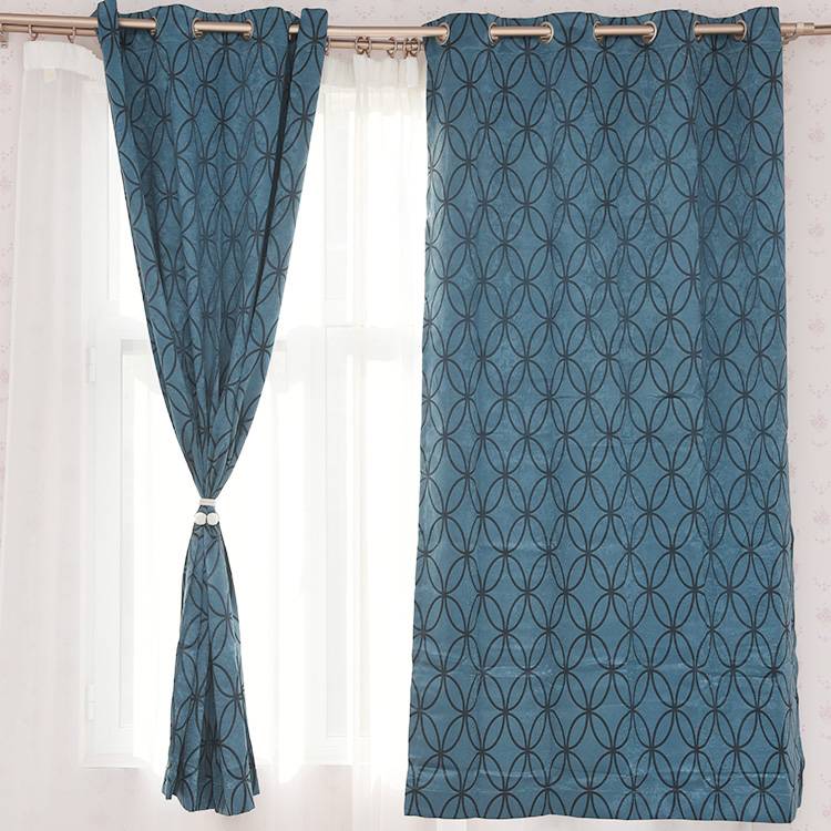 Wind -resistant cold resistance high -shading finished product punching curtains