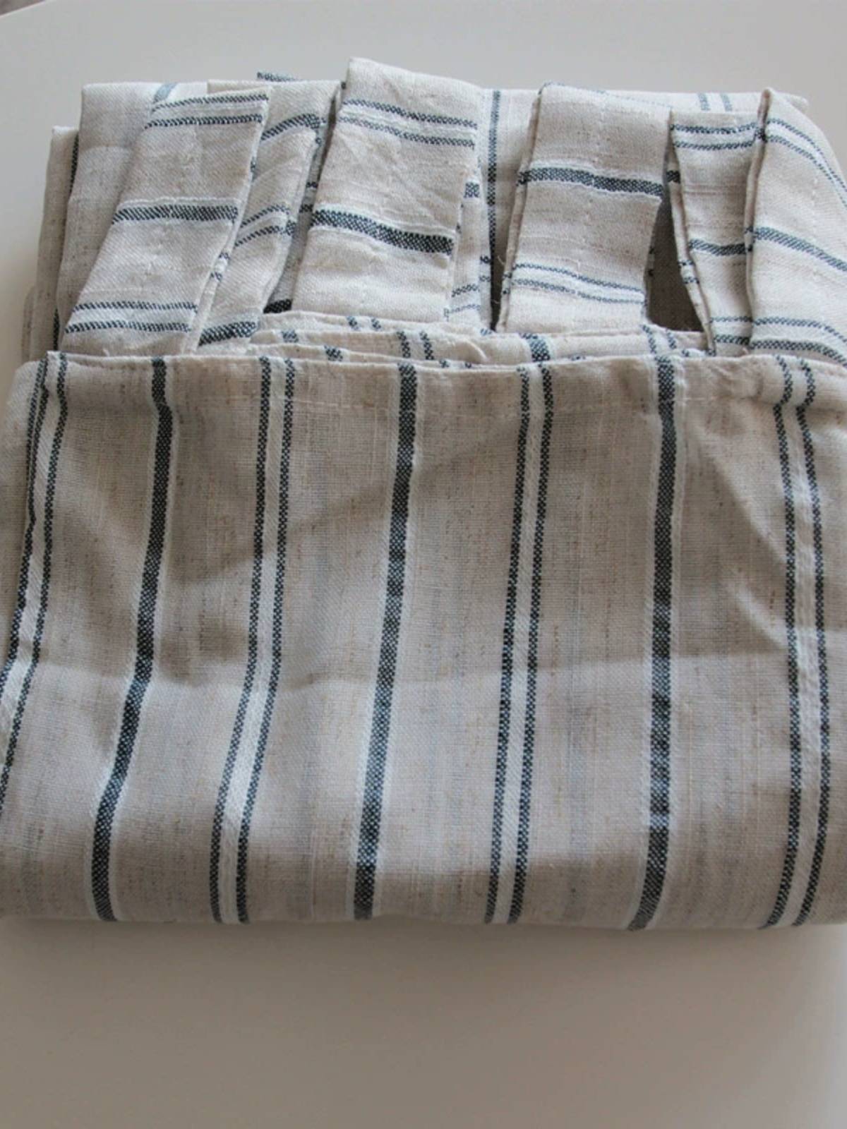 Half -shading linen strap curtain