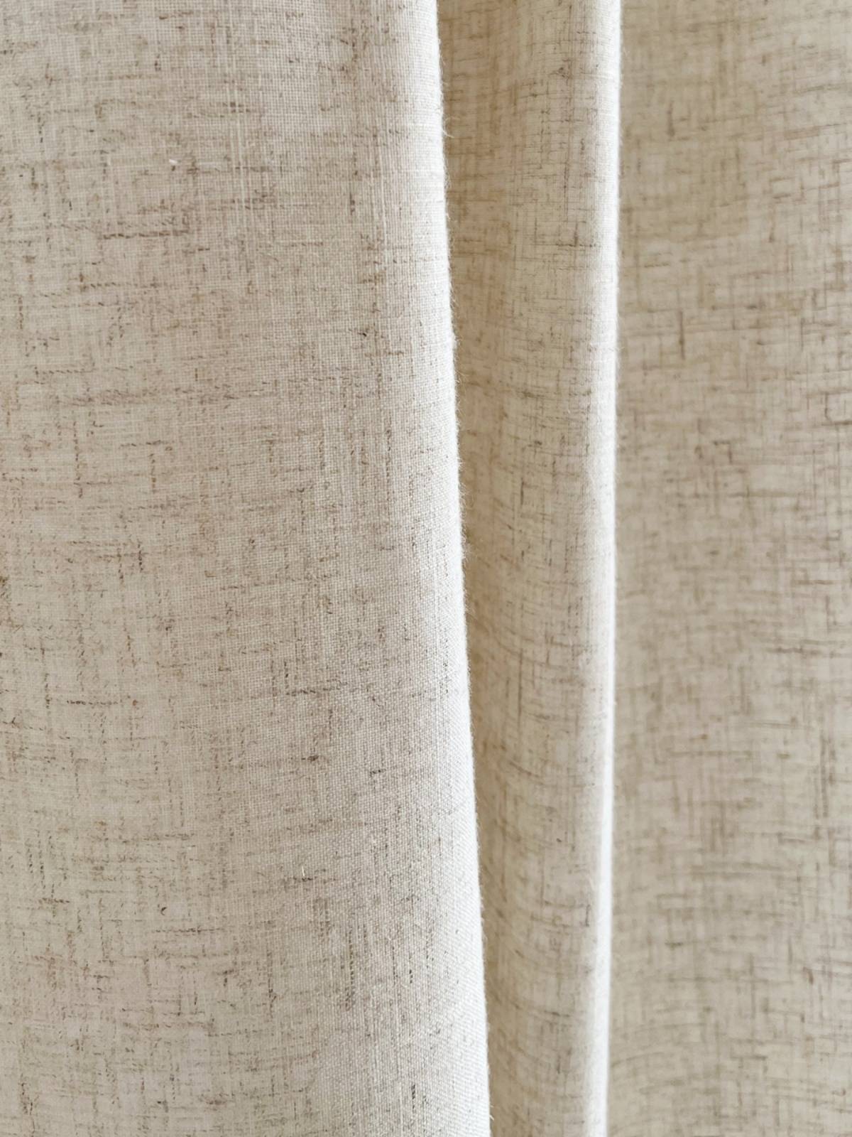 The bedroom linen is not penetrated by Japanese curtains