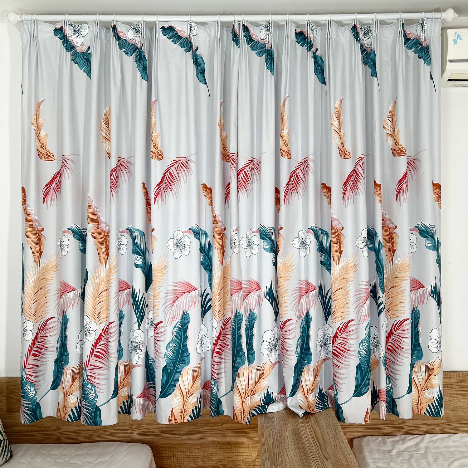 Passionless, light and thin print curtains