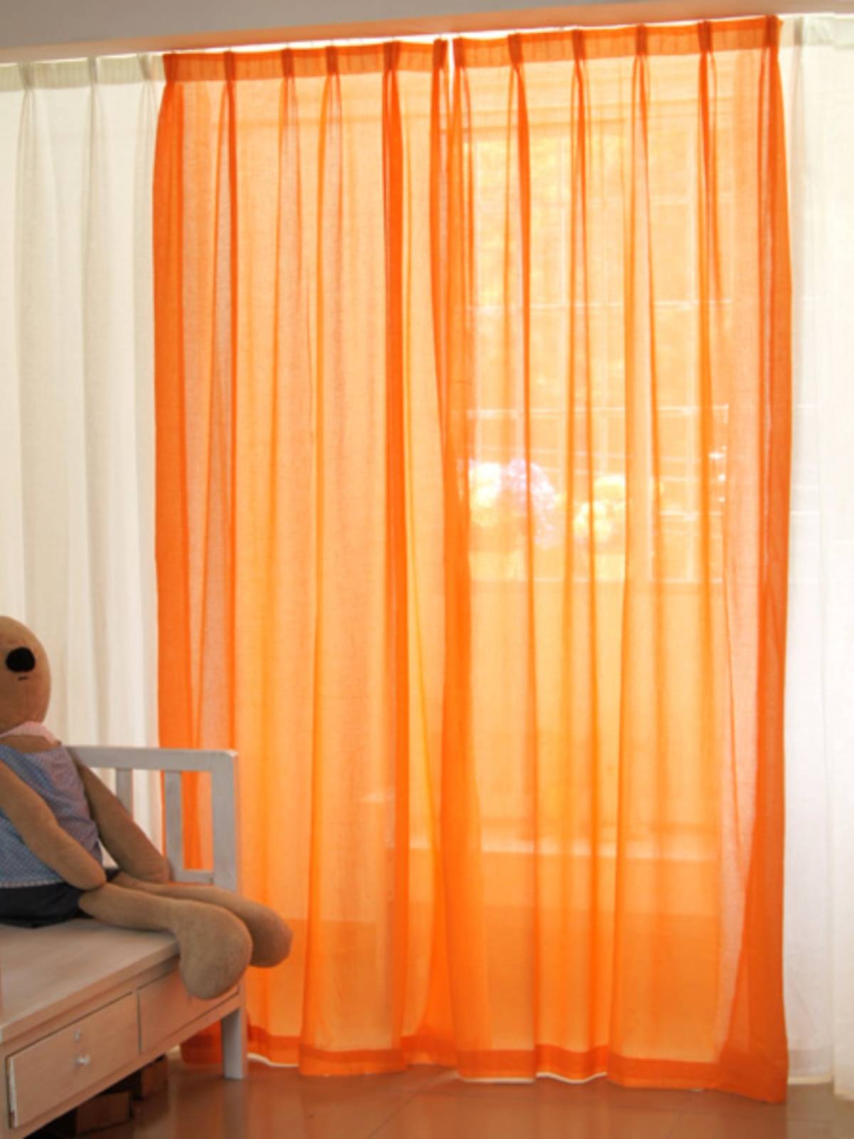 Exit Nordic style orange light and light cotton curtain