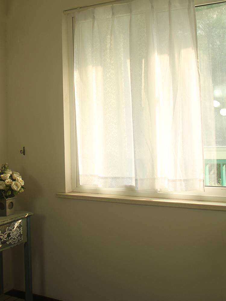 White curtain exit European -style curtain screen window screen