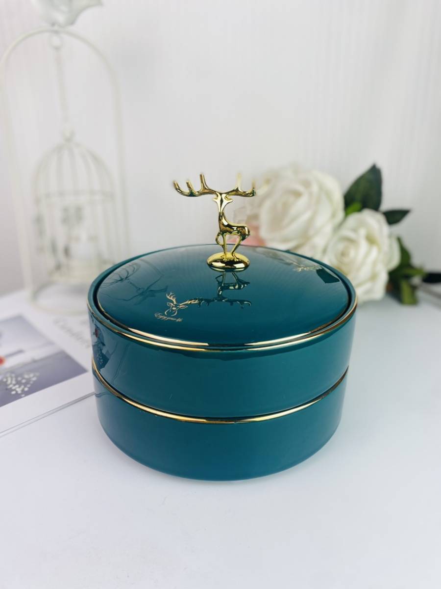 Light luxury double -layer dry fruit plate living room home creative division with ceramic personality snack candy storage box modern