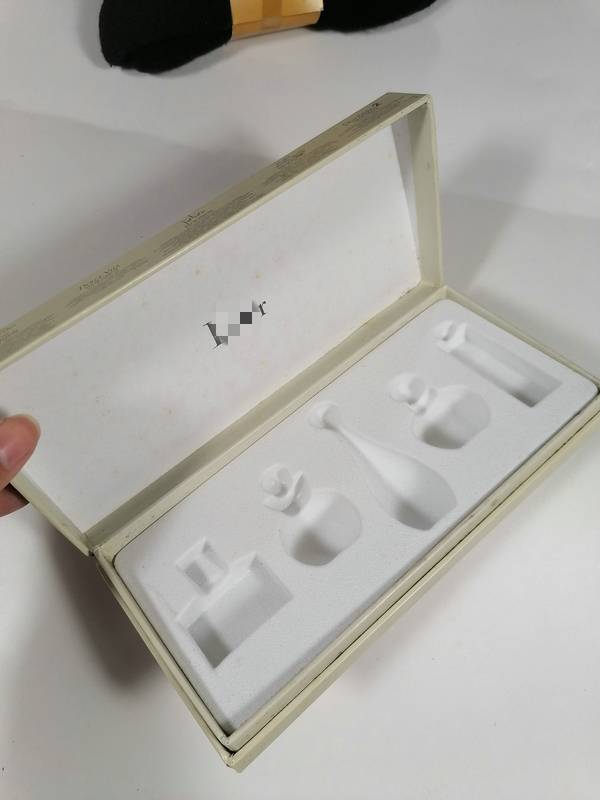 Any 6 free shipping exported to Japan ’s Shan Di Family Perfume Set shape long jewelry storage box