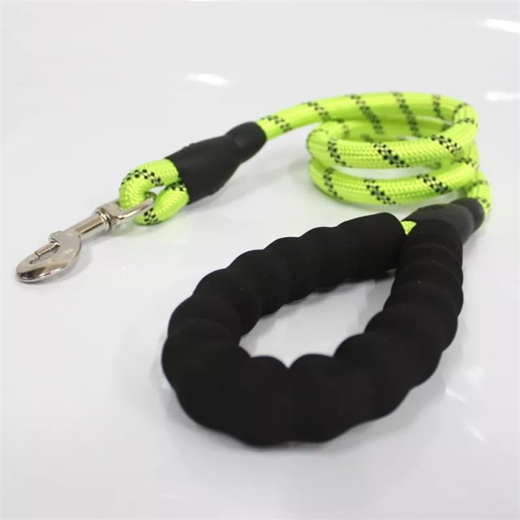 Factory direct woven reflective luxury dog harness dog leash rope outdoor pet walking accessories