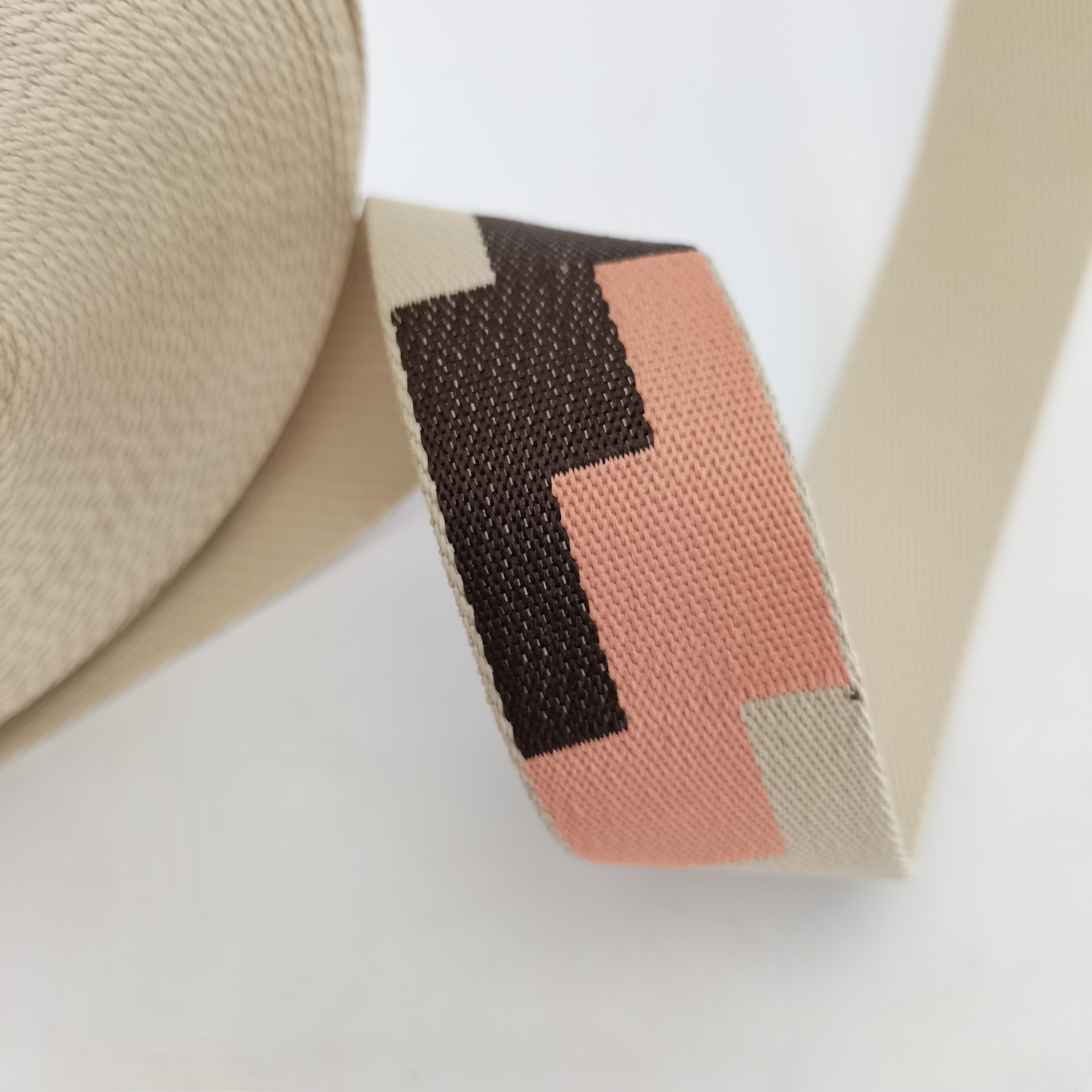 Factory Wholesale Customised Fashion jacquard webbing 5cm embroidered straps For bags handbags guitar straps pet leashes