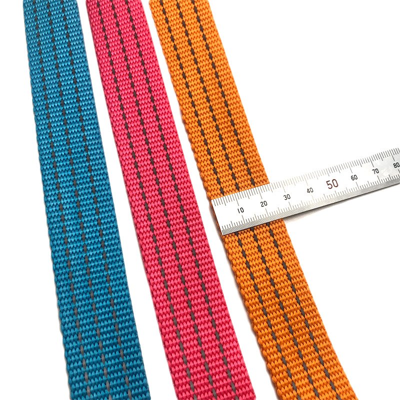 Manufacture 25mm High Resistance To Wear and Tear Reflective Nylon Webbing for Pet Products