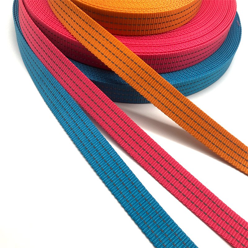 Manufacture 25mm High Resistance To Wear and Tear Reflective Nylon Webbing for Pet Products
