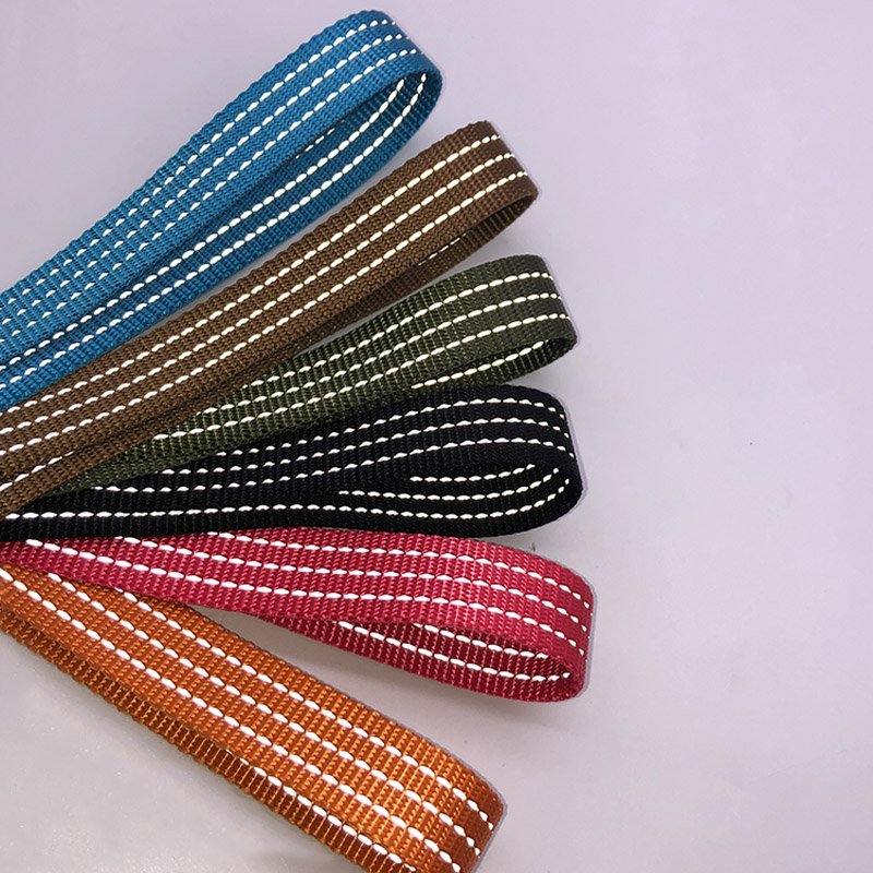 Manufacture 25mm High Resistance To Wear and Tear Reflective Nylon Webbing for Pet Products