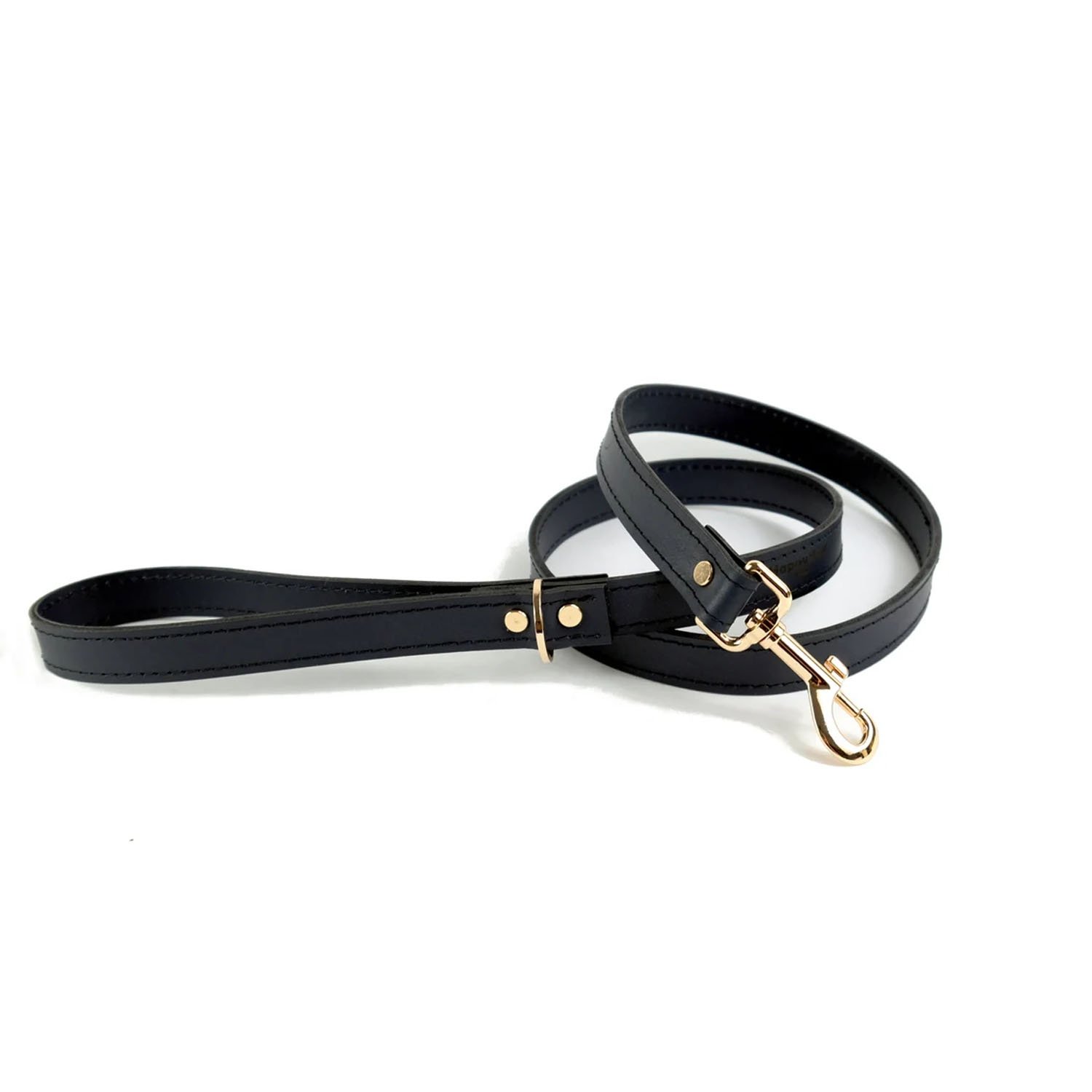 2024 Leash Hot Selling Padded on Handle Leather Dog Leash for Walking and Training OEM Customized Size And Design Dog Leash