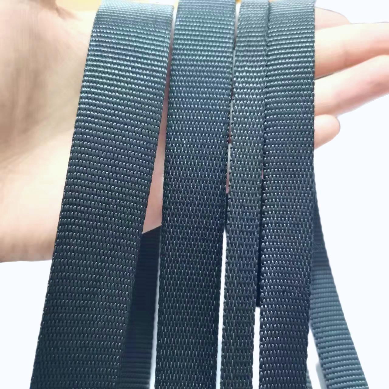 Customized size nylon pet leash webbing straps nylon webbing for dog collars of pet products