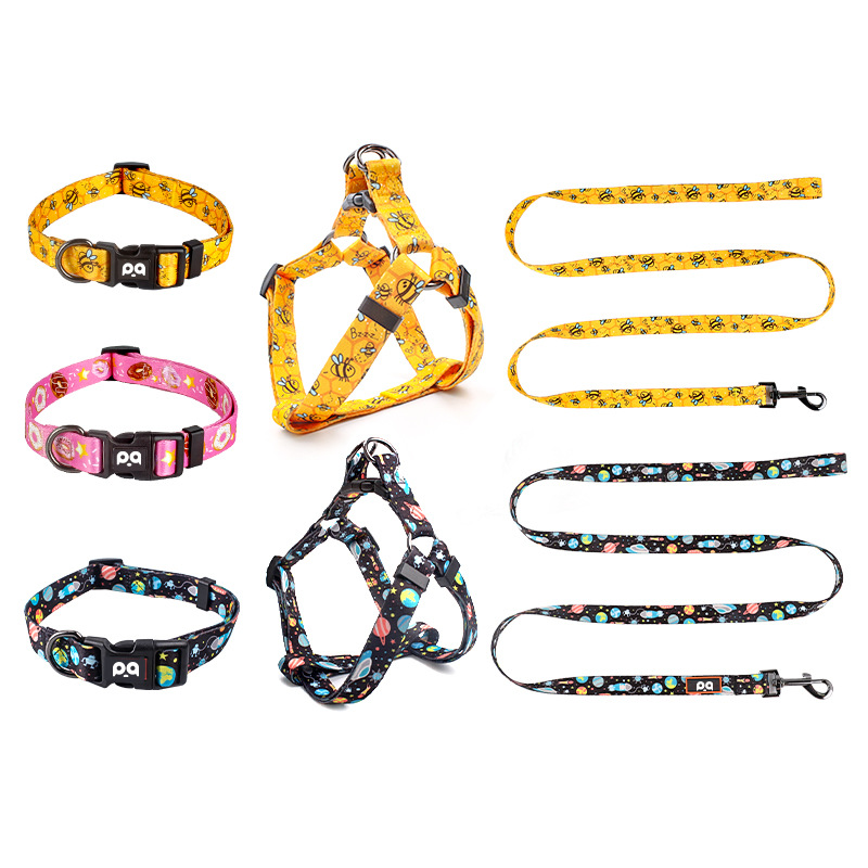 Wholesale pet collars dog collars large medium and small dog leashes dog traction pet supplies