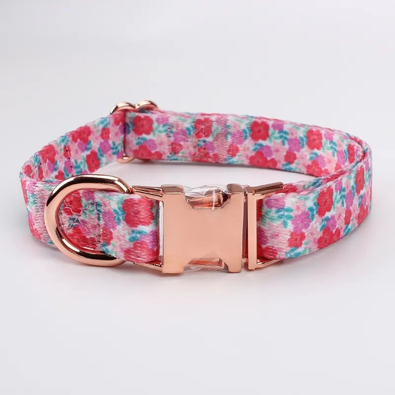 Best Quality Pet Products Adjustable Free Sample Dog Collars