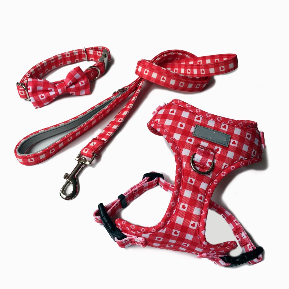 Designers Custom Dog Accessories Bow Tie Pet Collar Adjustable OEM Breathable Dog Training Harness Collar And Leash Set