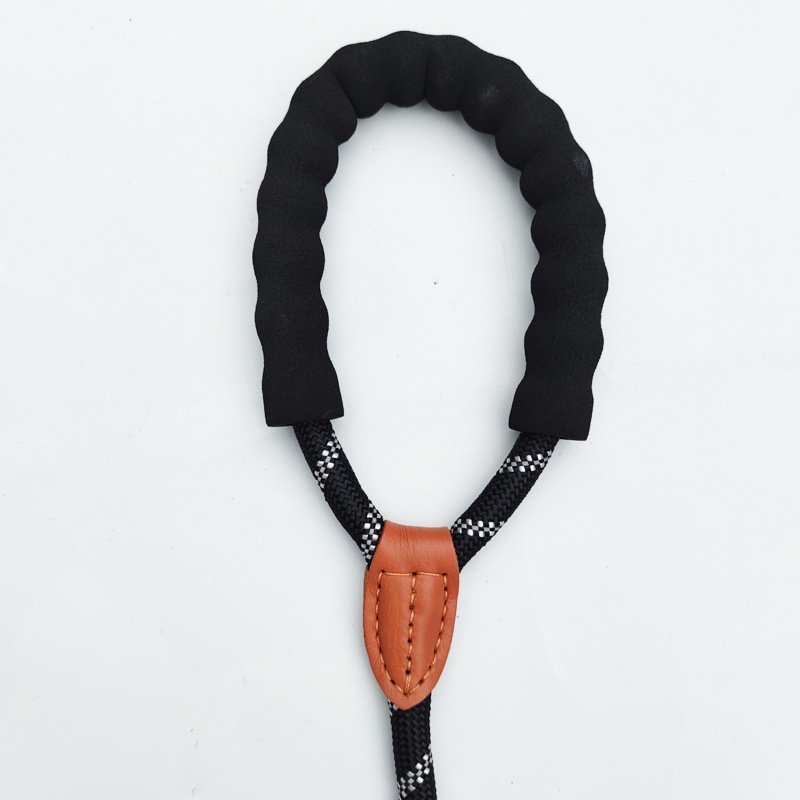 New convenient multi-functional reflective leather dog leash pet supplies