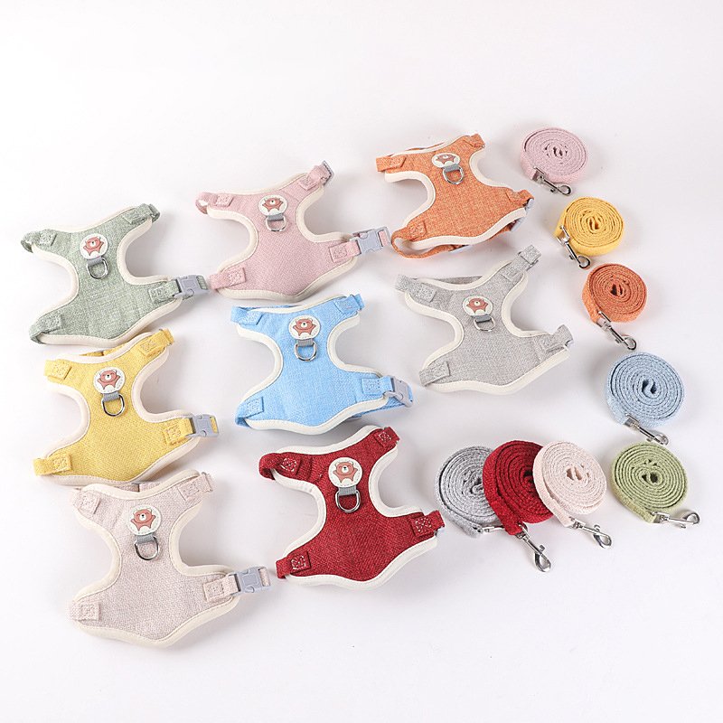 Custom Wholesale Small Bear Design Adjustable Polyester Solid Rivet Vest Dog Cat Leash Reflective Nylon Pet Harness and Leash