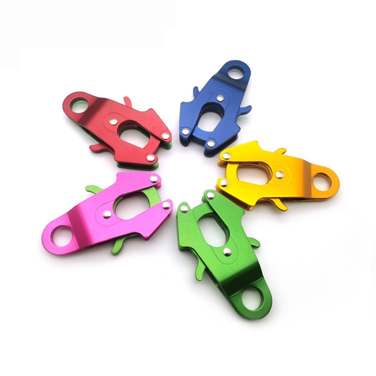 Wholesale silver belt clamps with self-locking Pet release buckle Frog Clip Pet hardware Collar Buckles For Belts