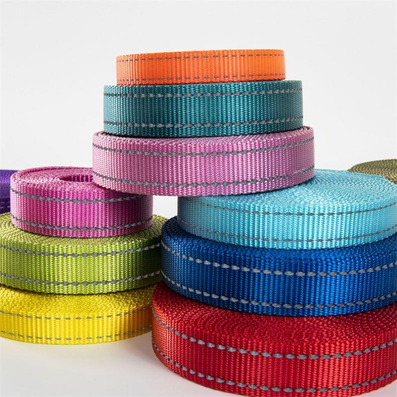 Cheap Wholesale Visibility High Quality Reflective Strap Dog Collar Leash Webbing With Reflective
