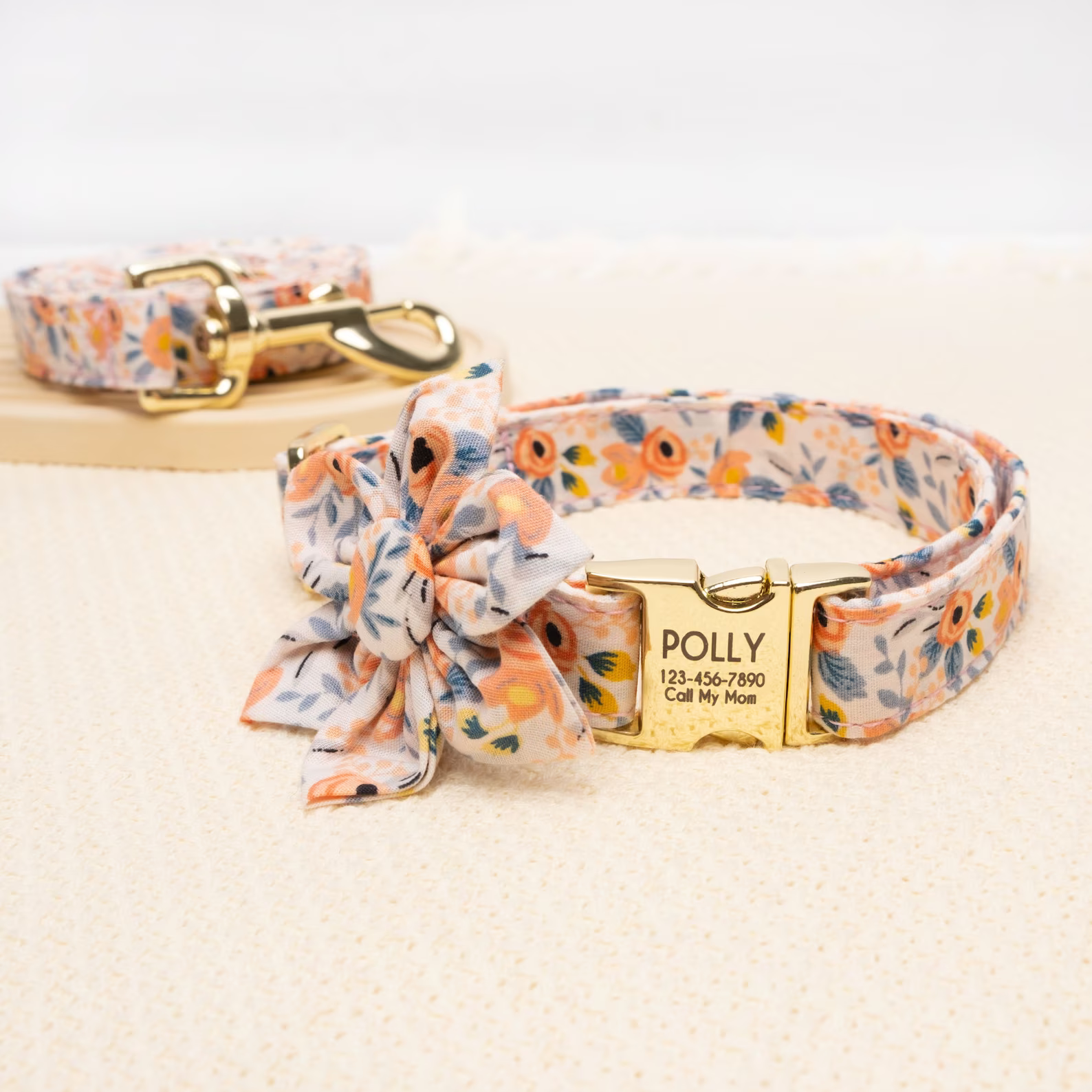 2023 Personalized Girls Gift Custom Floral Pattern Engraved Pet Collars cat collar leash Adjustable Dog Collar and Leash Sets
