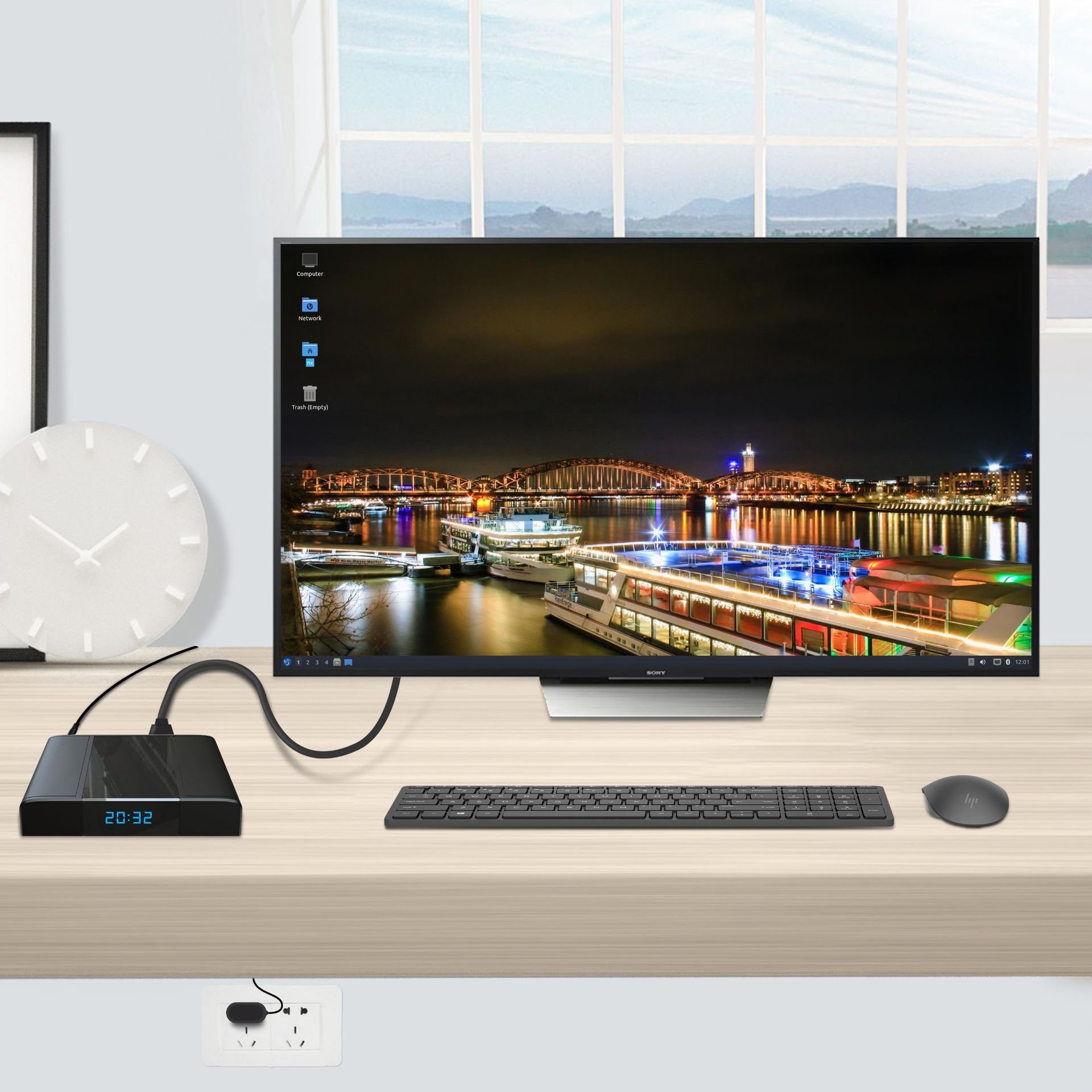 4GB Linux Network Set-top Box TV S905x3 USB 3.0 Android Media Player BT4.2 WIFI SD Card with Adapter