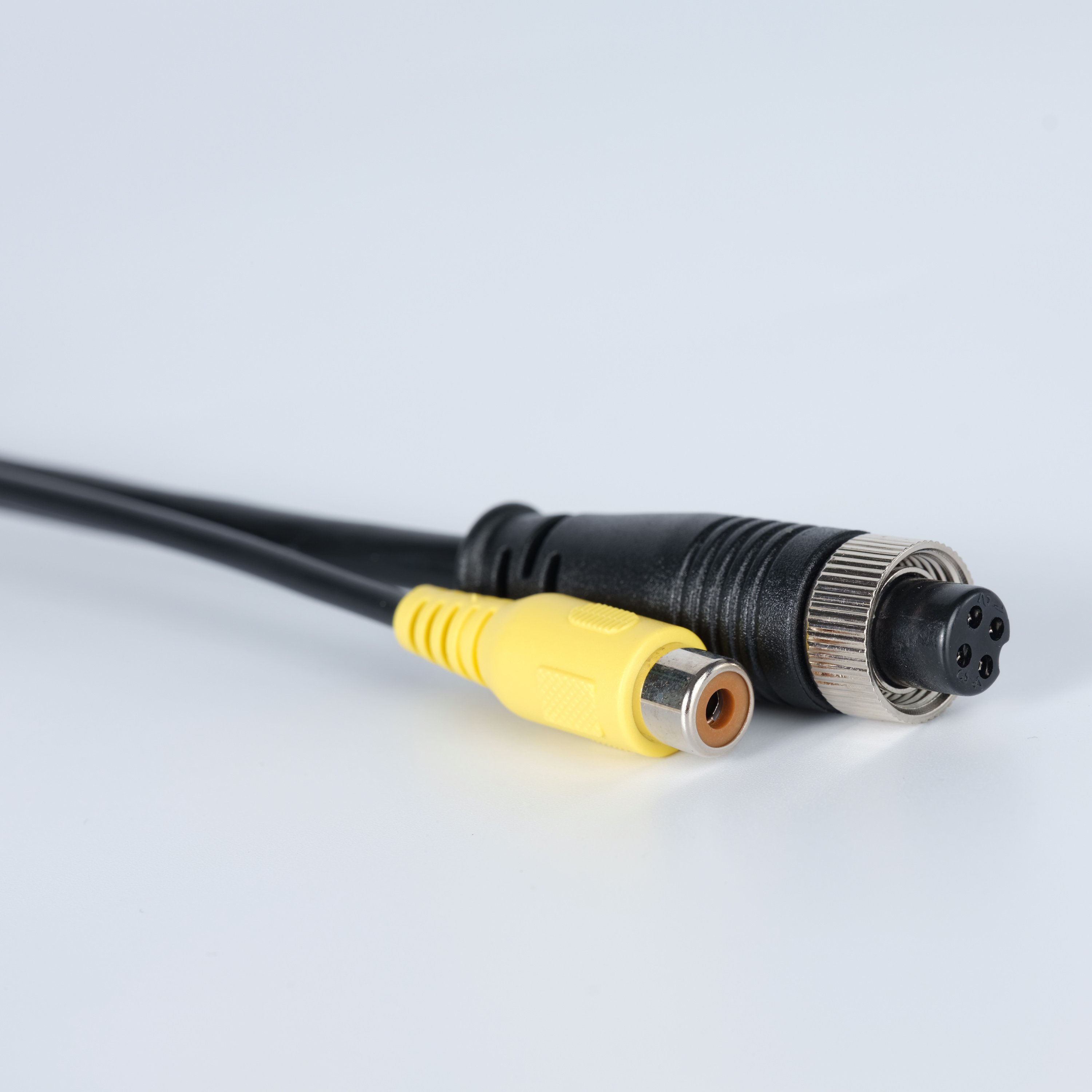 Aviation Male Video Inputs to Rca Dc Adapter Connection Audio Video Cable M12 4 Pin Black PVC Polybag Car Black Box Harness /