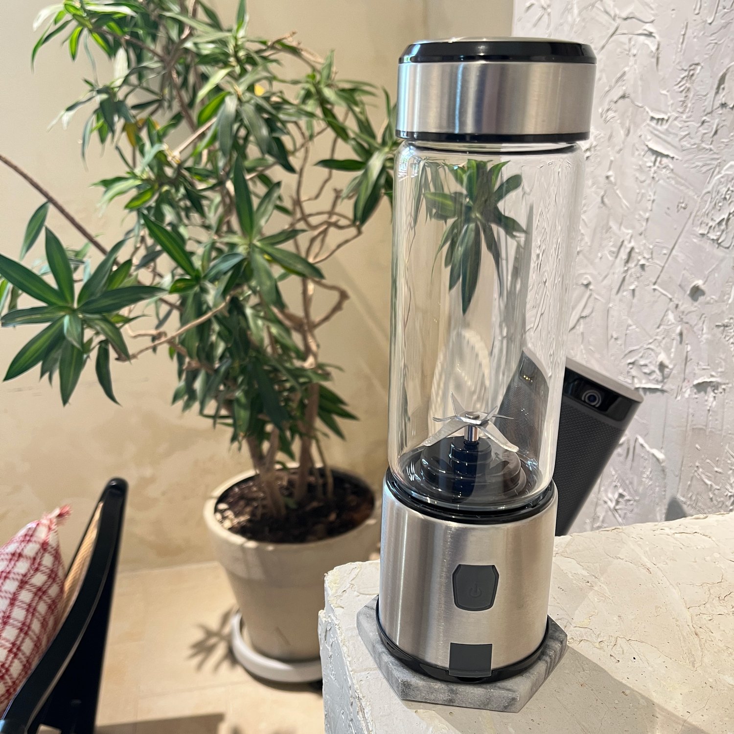 Classic color usb portable smoothie blender juicer with 6 blades blender juicer portable battery mini blender