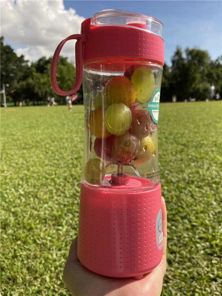 First Piece Special Price 7.4v portable usb fruit juicer 380ml rechargeable mini vegetable blender 230w juice mixer grinder cup