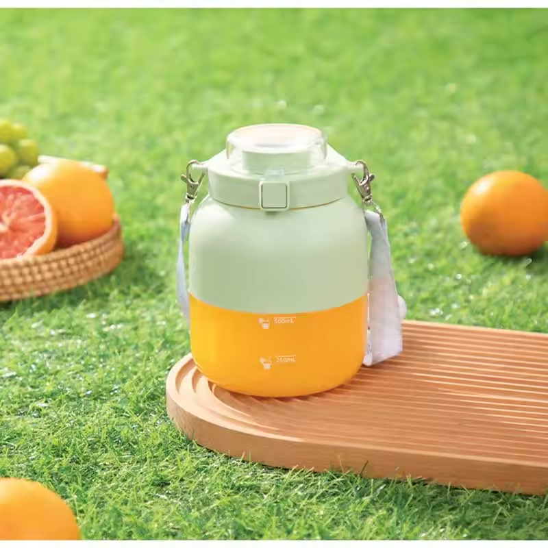 800ml OSTMARS Innovative Smoothie Wireless Electric Quality Rechargeable Vegetable Juice Fruit Blender Portable