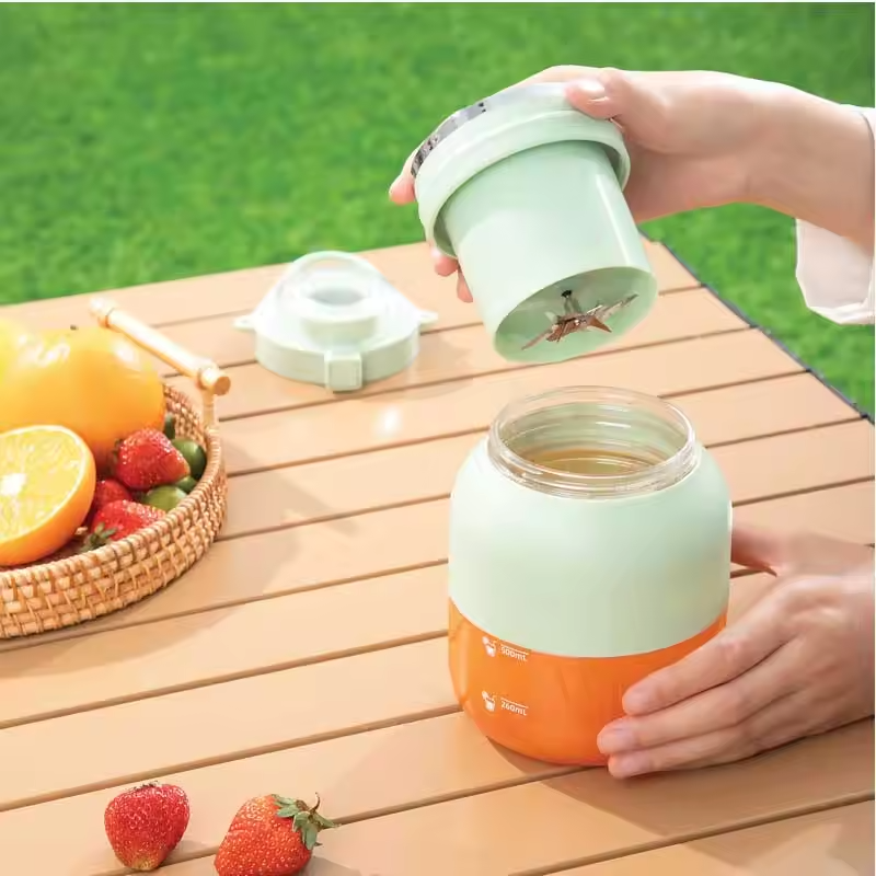 800ml OSTMARS Innovative Smoothie Wireless Electric Quality Rechargeable Vegetable Juice Fruit Blender Portable