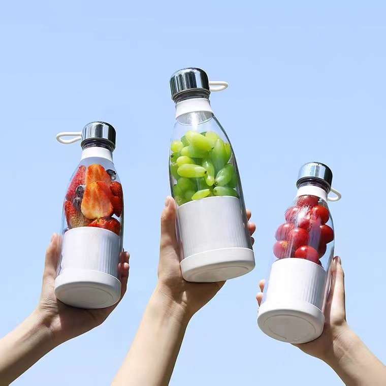 New Portable 300ml electric Fruit Juicer Ice Smoothie 8 Blade Mini Home Usb Rechargeable Portable Blender