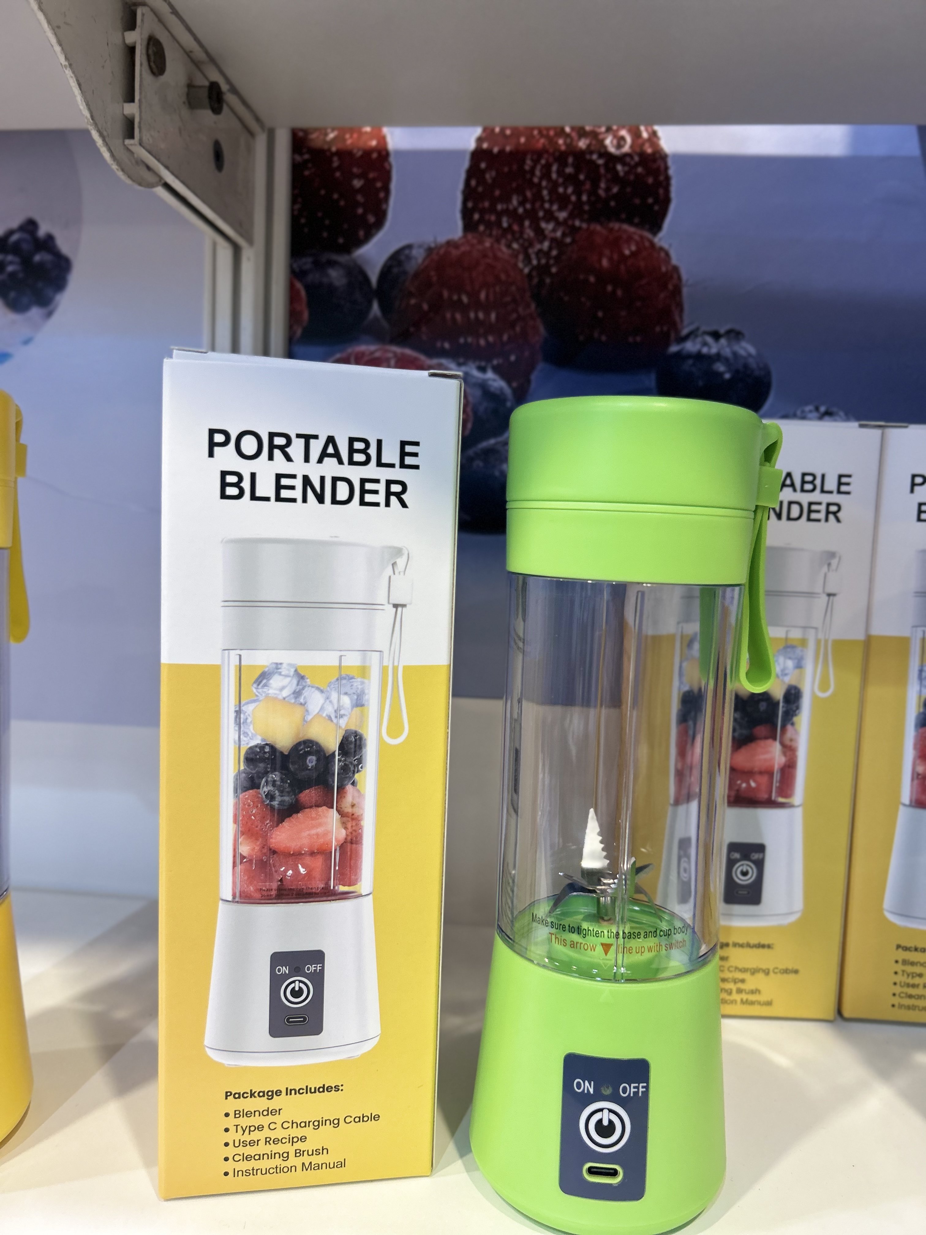 manufacturer Best Seller Personal use Small Kitchen Appliances 6 Blades Rechargeable Portable Blender Portable USB 380ml Blender