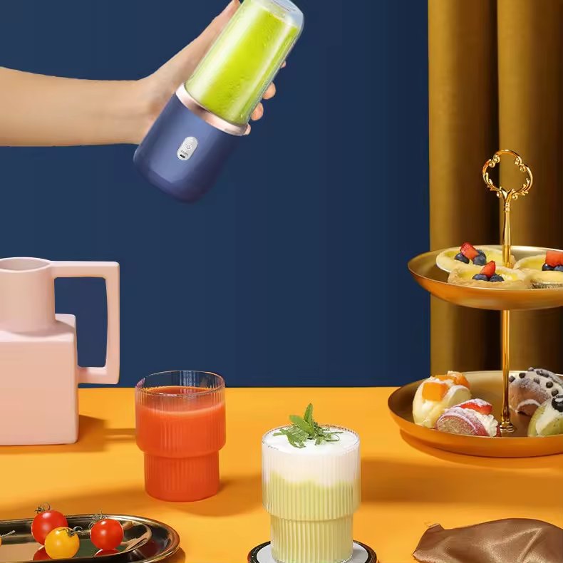 Hot Sale Home Usb 6 Blades Juicer Cup Machine Rechargeable Fruit Juice Portable Blenders Electric Personal Use Mini Blender