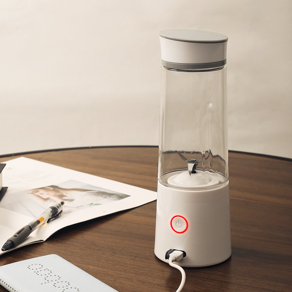 Hot sale colorful personal travel 400ml mini usb juicer blender smoothie maker portable rechargeable blender