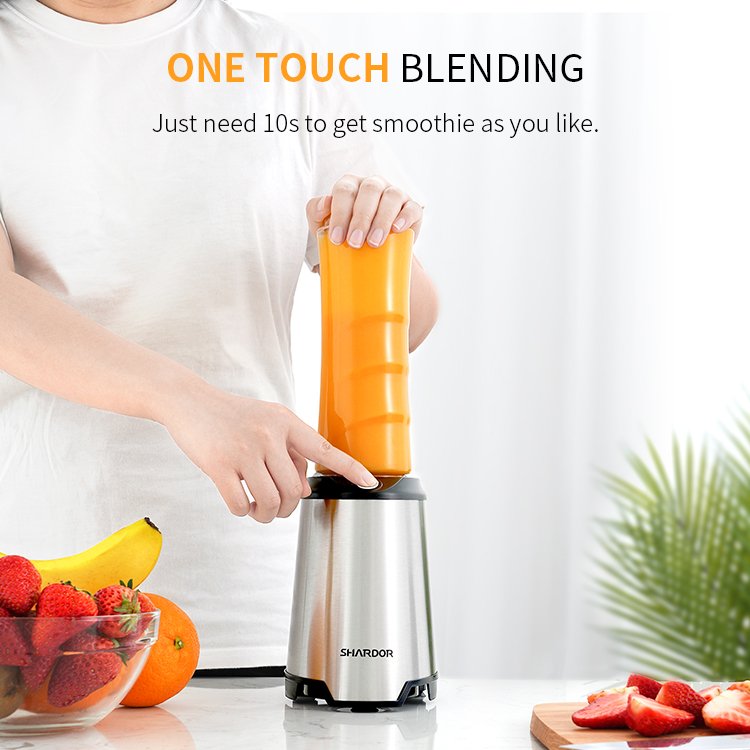 One-touch Operation Mini Blender Home 4 Blades Juicer Machine Blender Rechargeable