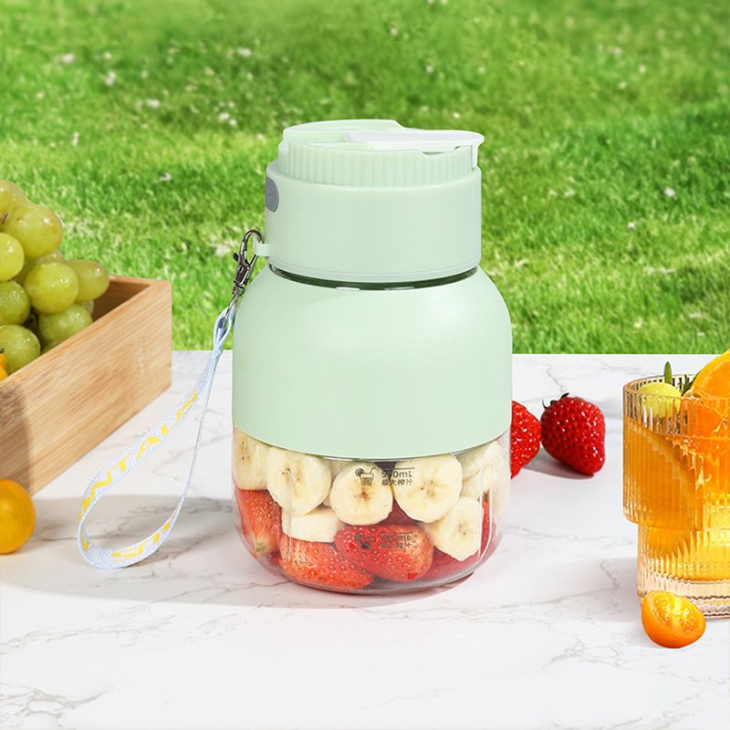 Juicer Cup Mini USB Rechargeable Cordless Blender Portable Electric Mini Juice Blender