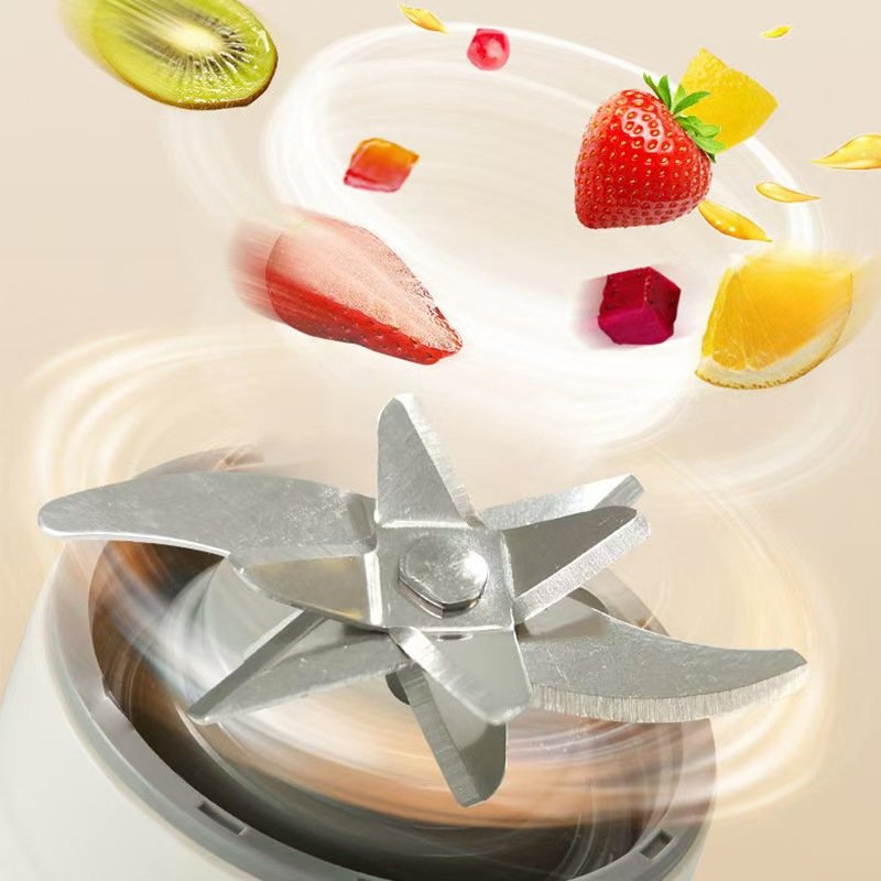 New hot sale fresh fruit rechargeable Juicer Portable blender Kitchen juicer Extractor tool Portable blender