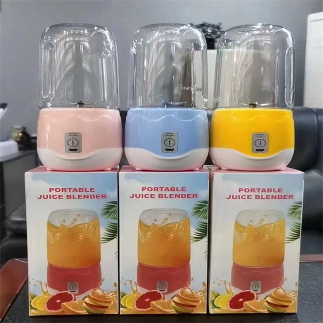Electric USB Portable Juicer Mini Blender and Smoothies Six Blades Great for Mixing Portable Blender
