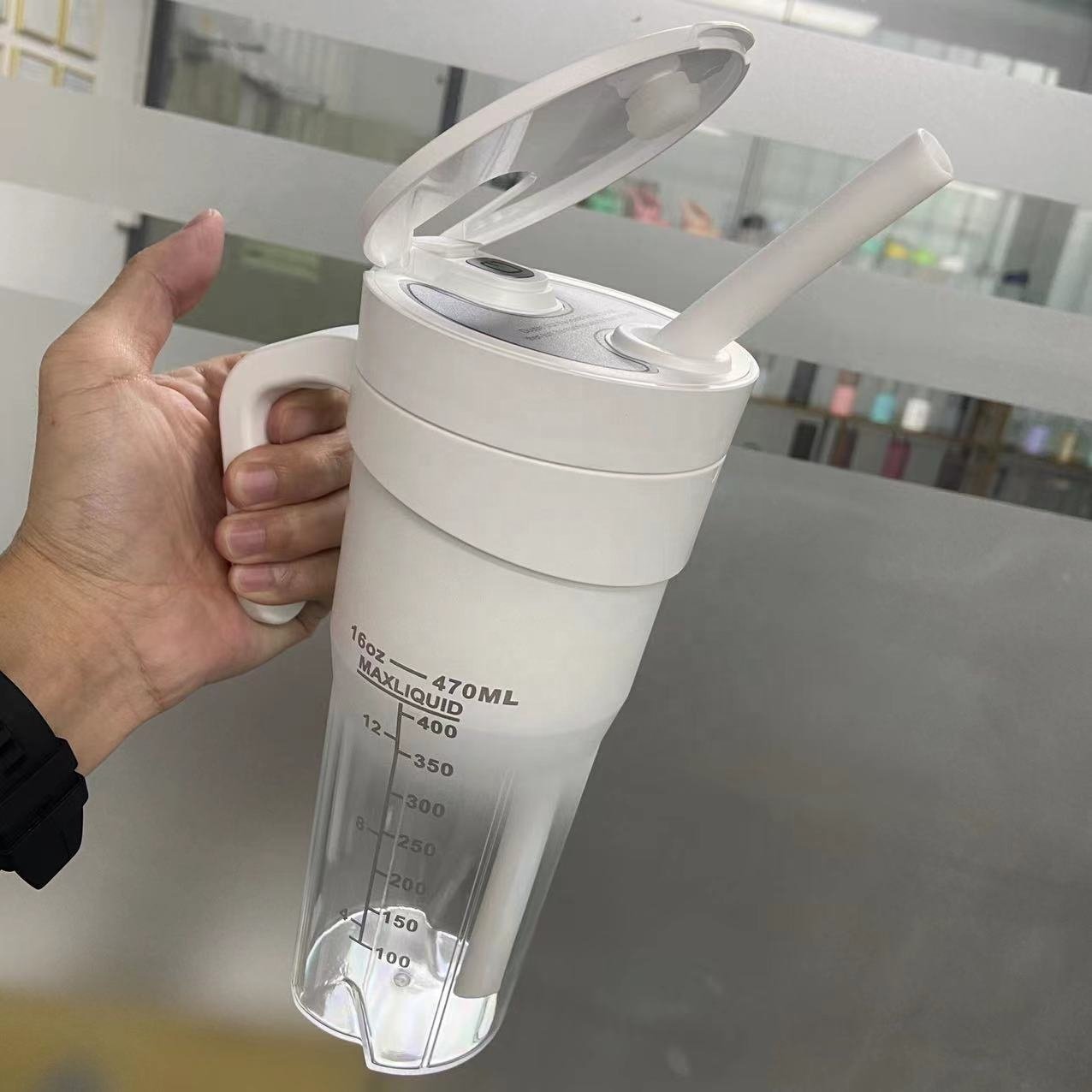 Portable Blender Personal Size Blender for Shakes and Smoothies with 6 Blades Mini Blender 20 Oz for Kitchen Home Travel