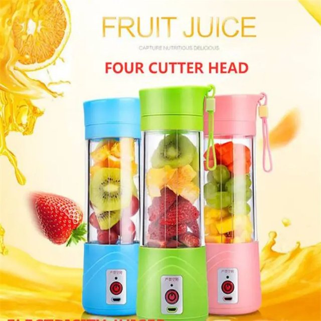 2023 Hot Sale Factory Direct Usb Rechargeable Juicer Bottle Mini Blender Portable Juicer