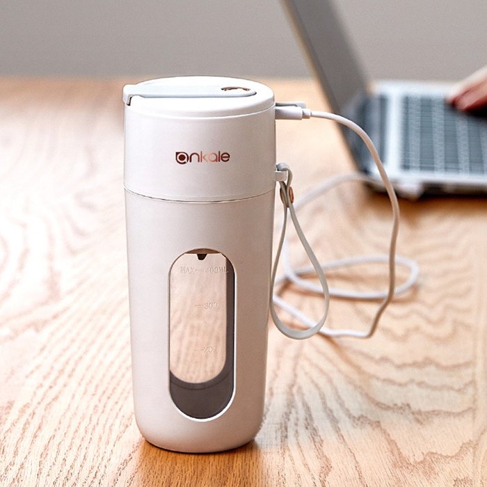 Personal battery powered Fruit juicer usb charging juicer blender 400ml electric blend active bottles mini juicer blender