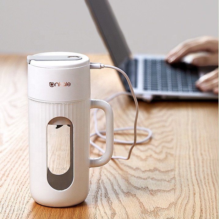 2024 Ankale new design personal fruit juicer electric mini blender usb type-C rechargeable camping 400ml fresh juice maker