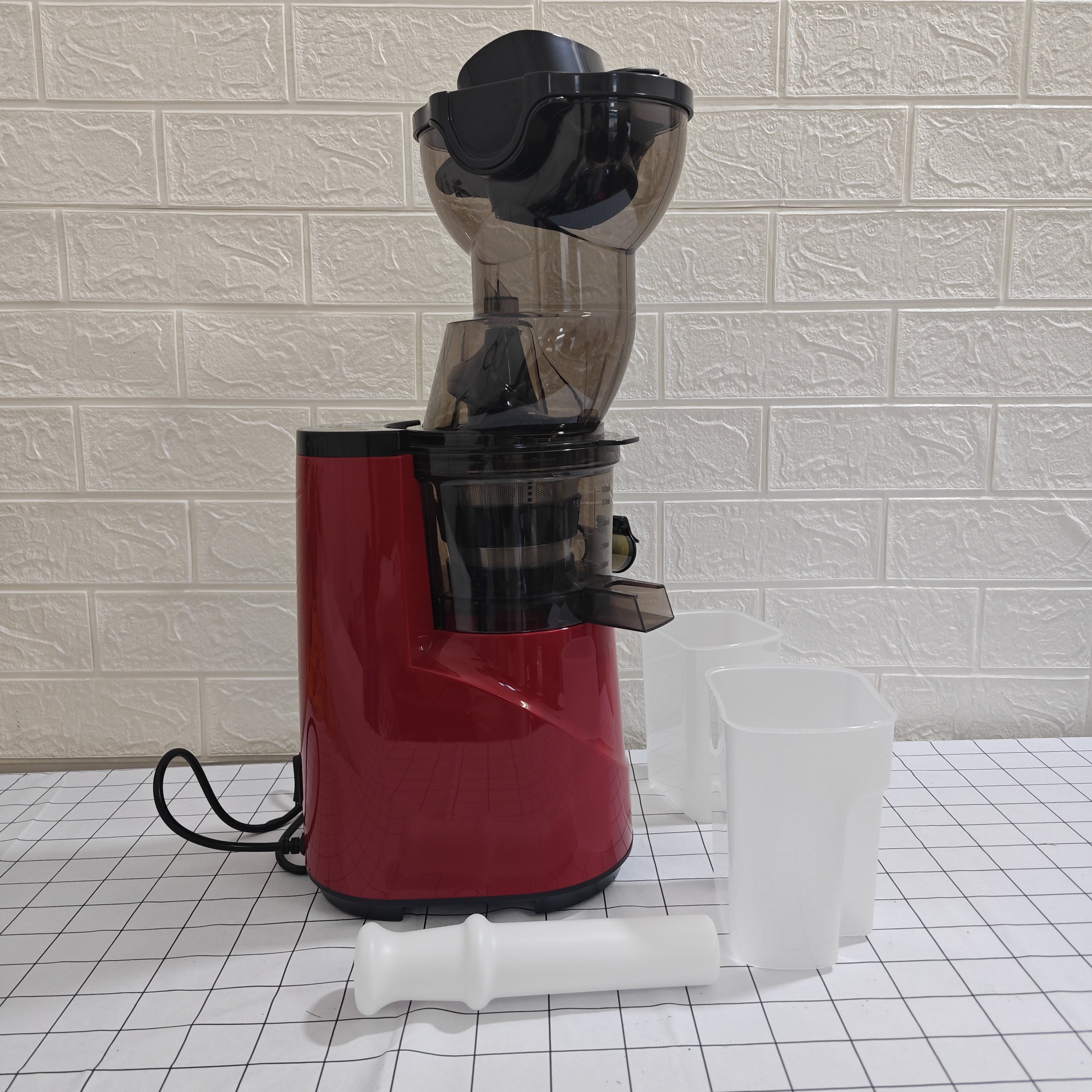 150W Orange Electric Blender Carrot Extractor Machine Cold Press Professional Commercial Slow Juicer