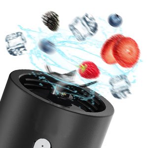Magnetic Charging Travel Bottle Portable Juicer Cup Personal Multifunctional Smoothies Shakes USB Rechargeable Fruit Blender
