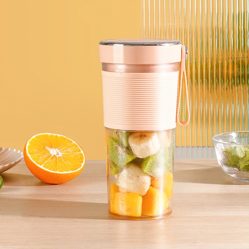 One-stop Solution Portable Blender Cordless Small Smoothie Juicer Cup Usb Home Fruit Juicer Mixer