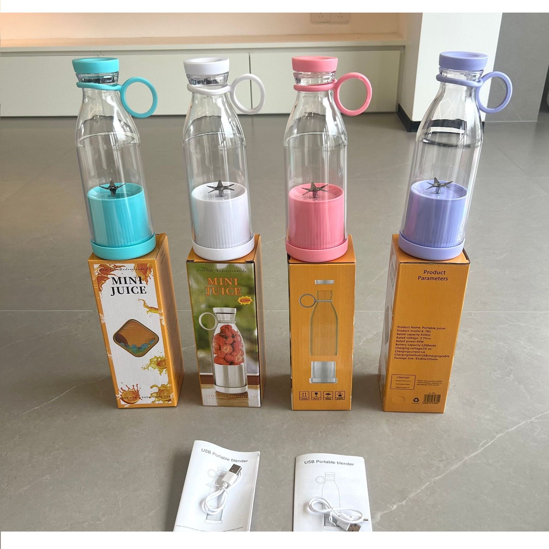 Electric Six Blade Knife Juice Machine Wine Bottle Shape Juicer Portable USB Charging Juicer Cup Mini Blender